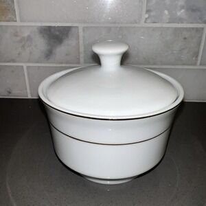 GALLERY By Inhesion SUGAR BOWL Dish w/Lid 3 3/4" Gold Trim Dish